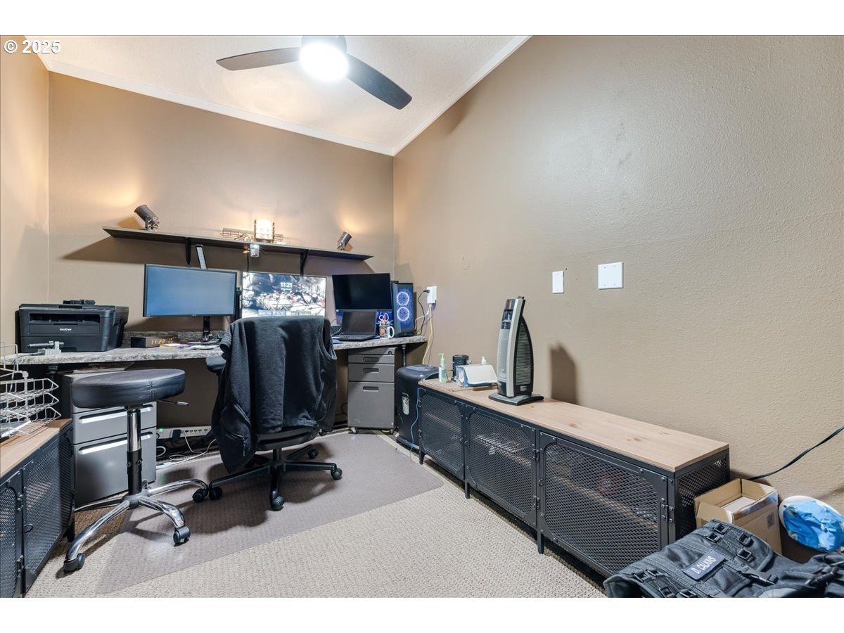 3027 Watercrest Road Forest Grove, OR 97116 - Photo 26 of 47 Gallery Image 26
