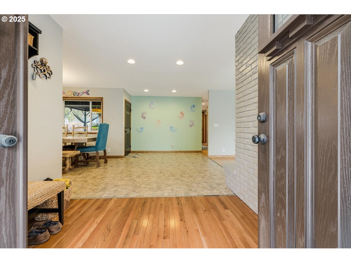 3027 Watercrest Road Forest Grove, OR 97116 - Photo 6 of 47 Gallery Image 6