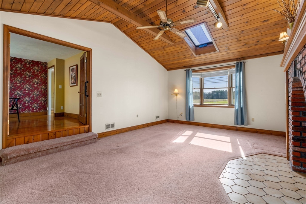 483 South Main Street Sharon, MA 02067 - Photo 19 of 36