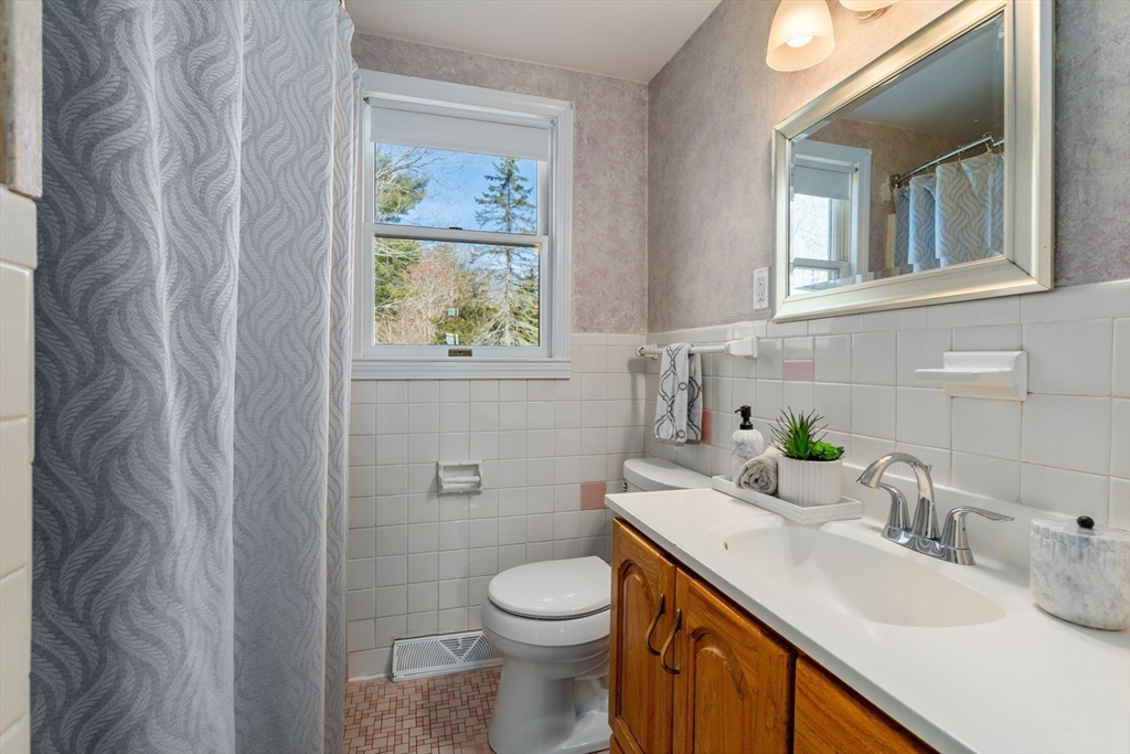 483 South Main Street Sharon, MA 02067 - Photo 20 of 36