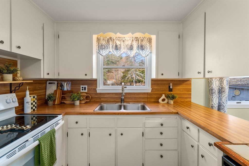 483 South Main Street Sharon, MA 02067 - Photo 7 of 36