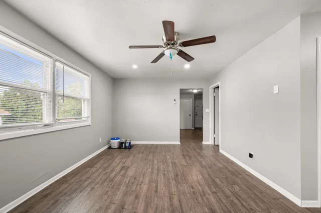 $1,799,900 | 304 Hankes Avenue, Aurora, IL 60505