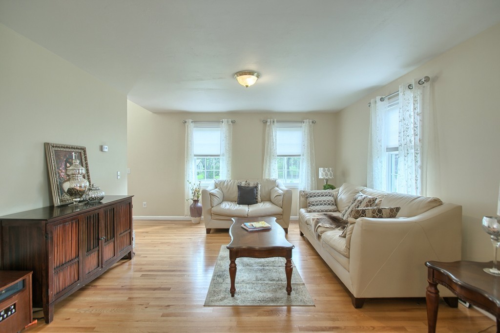 171 Clinton Road Sterling, MA 01564 - Photo 8 of 20 Gallery Image 8