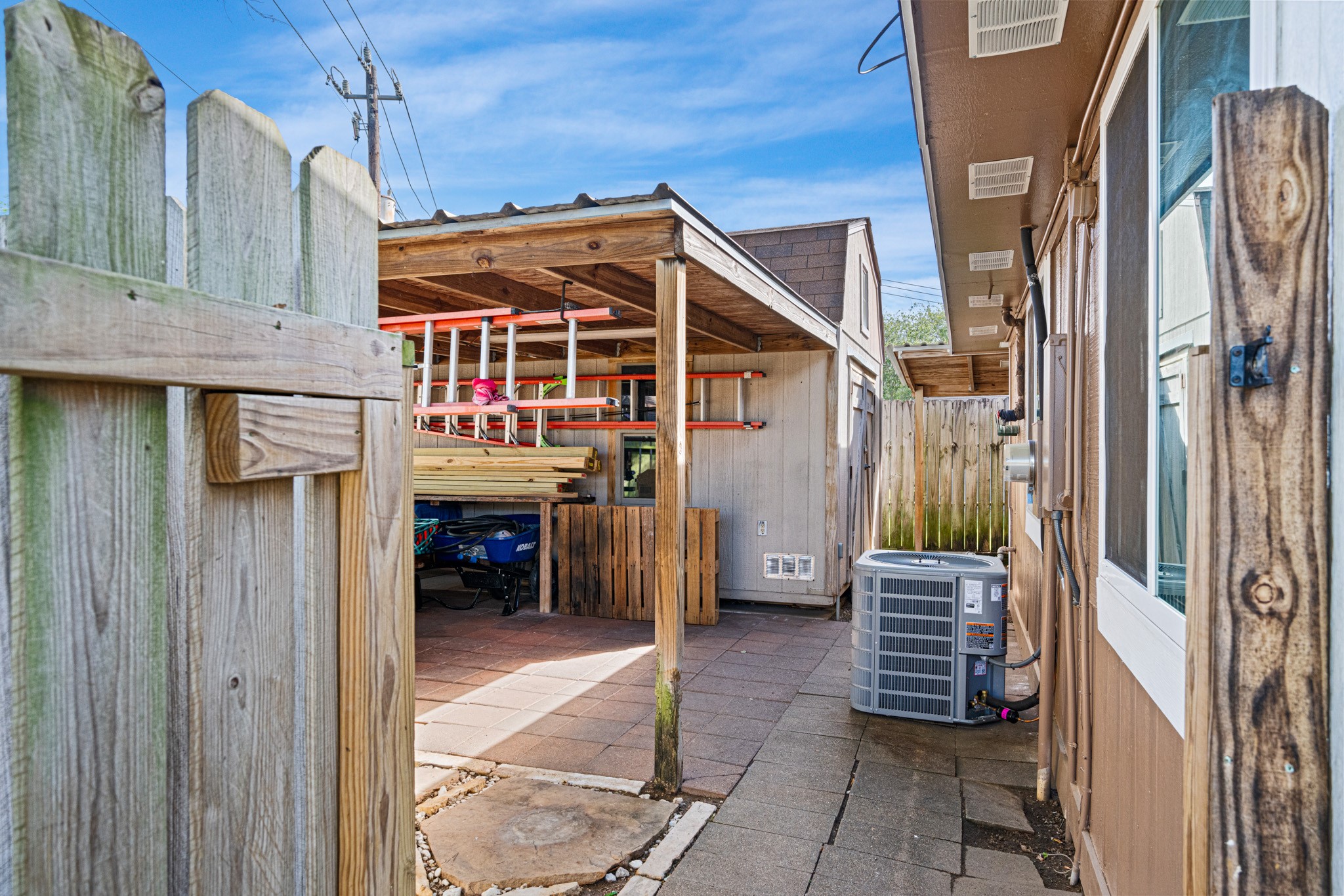 1804 Spruce Drive Rosenberg, TX 77471 - Photo 26 of 29 a view of outdoor space yard and porch