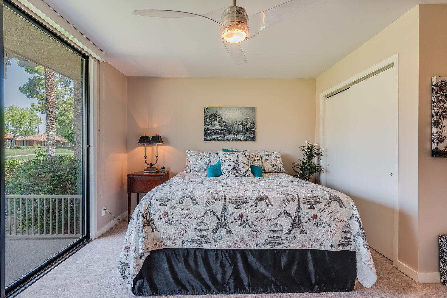 84 La Ronda Drive Rancho Mirage, CA 92270 - Photo 21 of 45 022_022_250604_84_la_ronda_rm_final_742