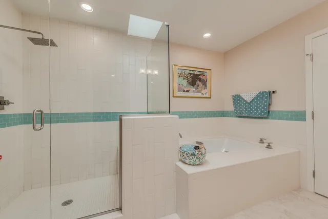 $698,000 | 84 La Ronda Drive, Rancho Mirage, CA 92270