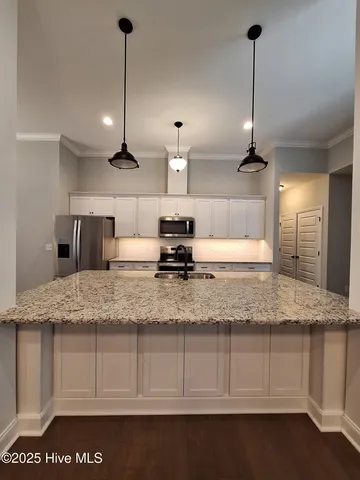 $2,100 | 3616 Chesson Court, Winterville, NC 28590