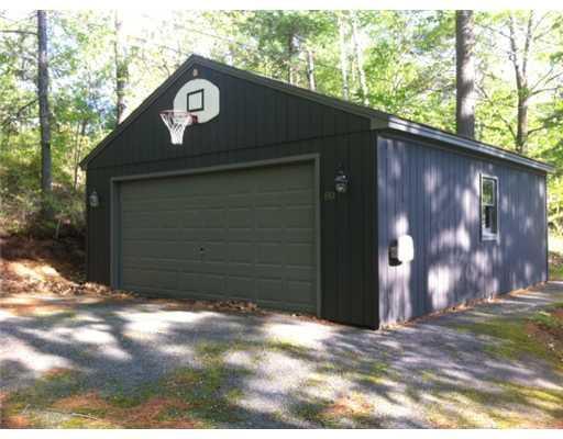 80 Deer Acres Road Raymond, ME 04071 - Photo 24 of 25 Parking Lot/Garage.