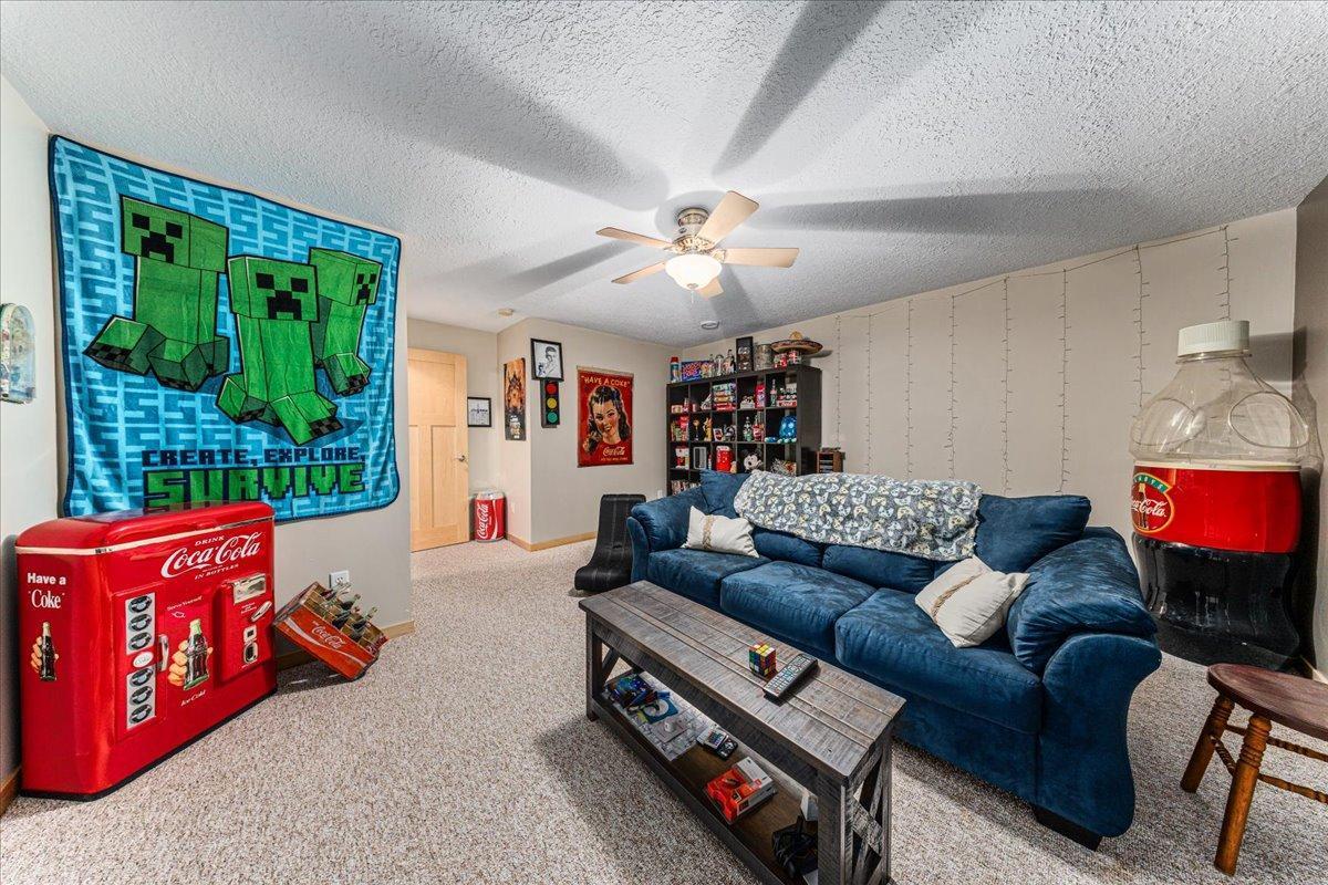 1021 167th Street Hammond, WI 54015 - Photo 25 of 31