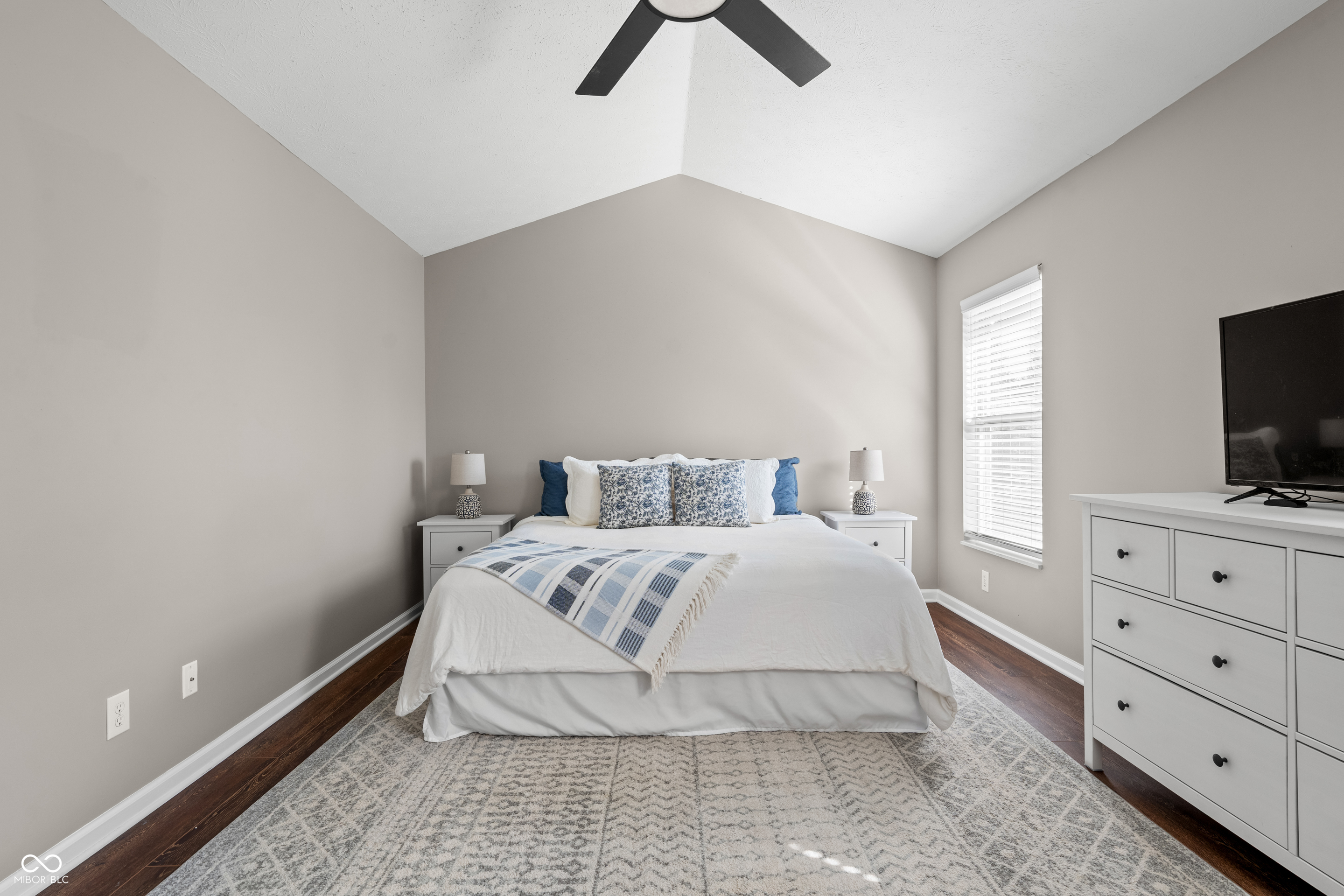 14737 Setters Road Carmel, IN 46033 - Photo 16 of 37 Gallery Image 16