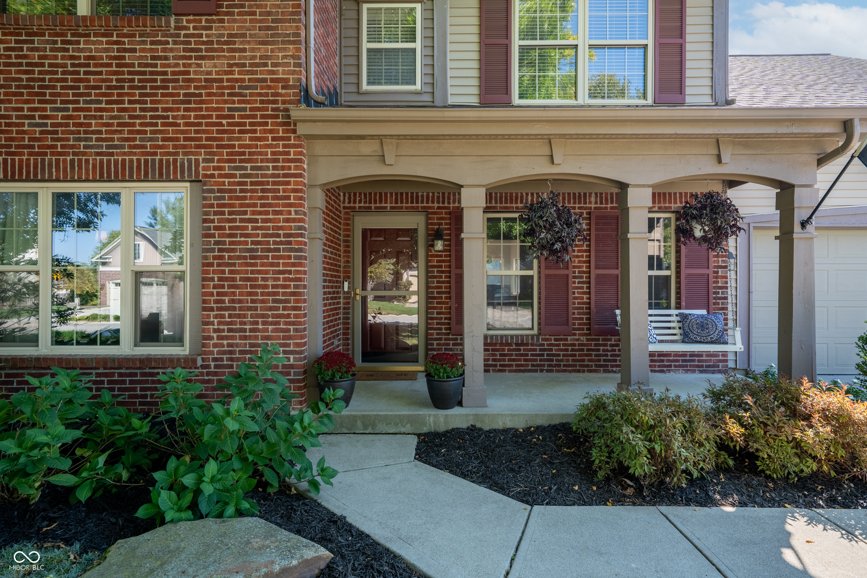 14737 Setters Road Carmel, IN 46033 - Photo 2 of 37 Gallery Image 2