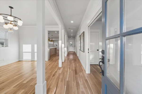 $920,000 | 910 Northwood Street, Houston, TX 77009