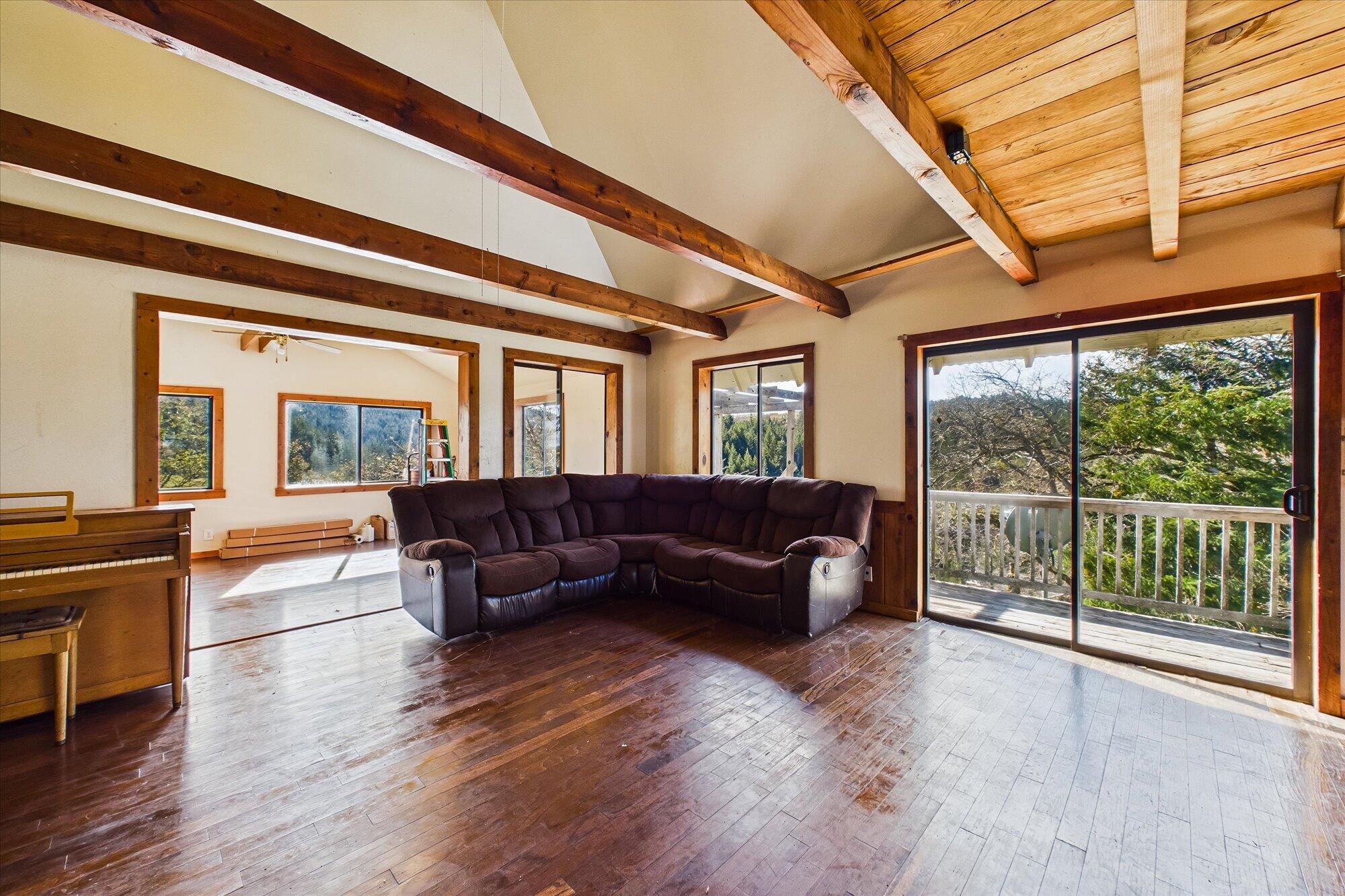 1960 Burr Valley Road Bridgeville, CA 95526 - Photo 8 of 63