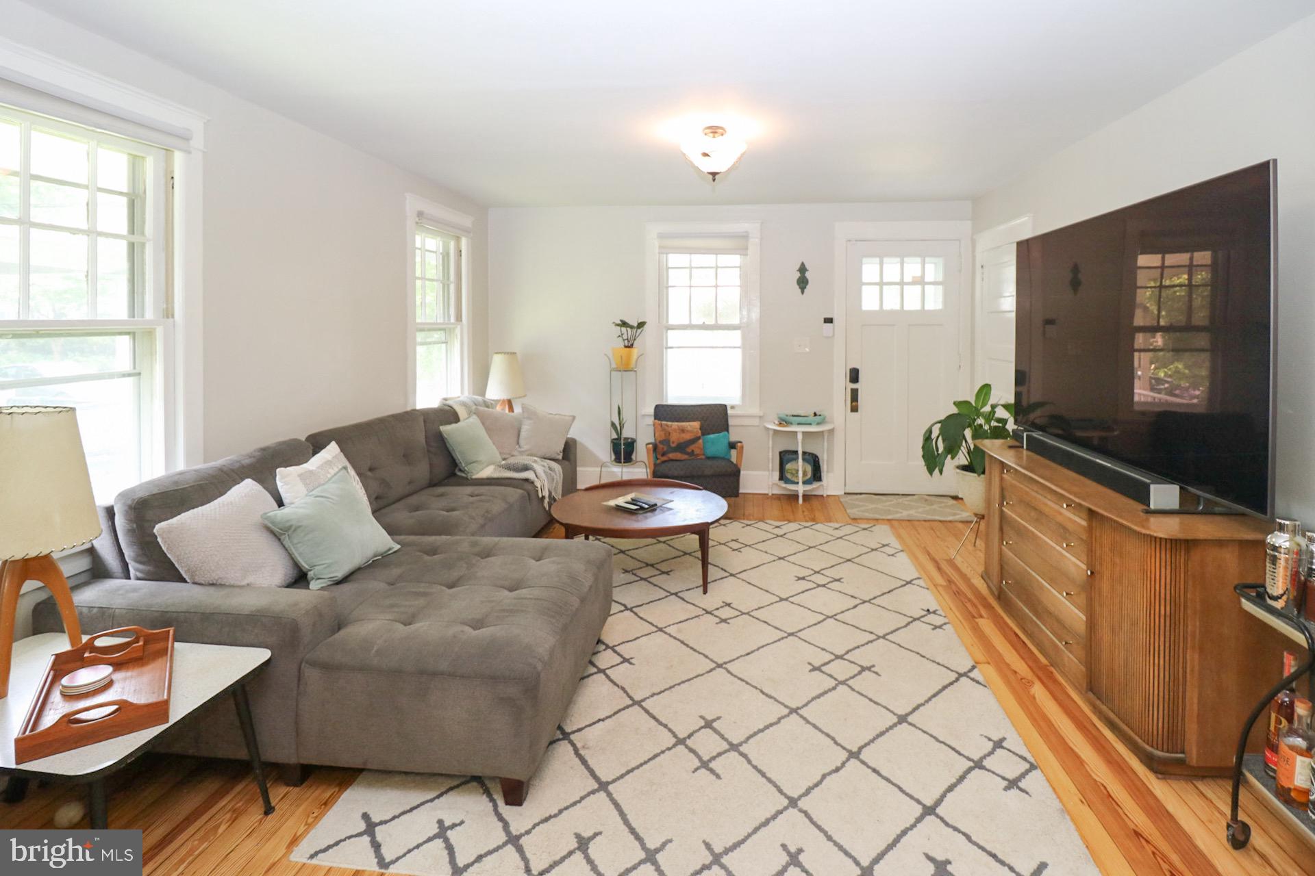 108 Ridgway Street Mount Holly, NJ 08060 - Photo 4 of 40 Gallery Image 4