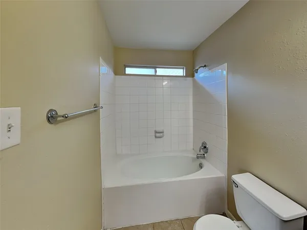 $1,890 | 11830 Rolling Stream Drive, Tomball, TX 77375