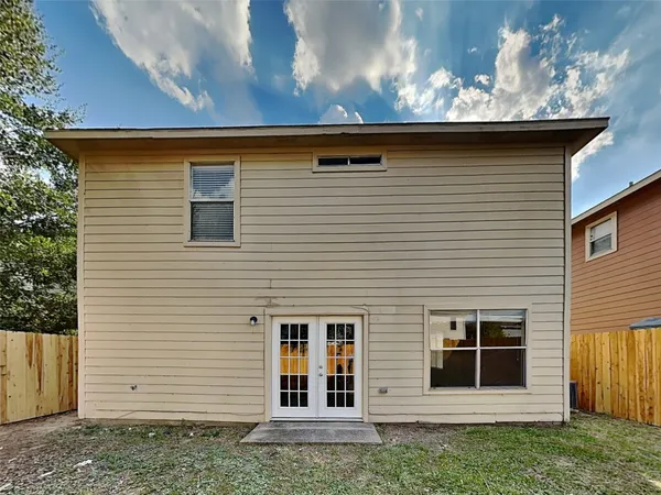 $1,890 | 11830 Rolling Stream Drive, Tomball, TX 77375