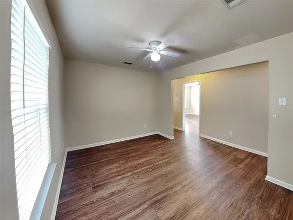 $1,860 | 11830 Rolling Stream Drive, Tomball, TX 77375