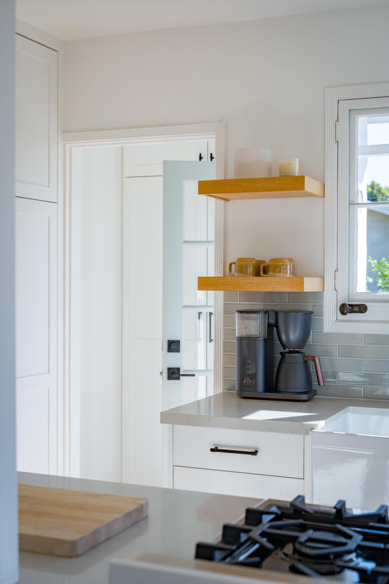 1322 East Cota Street Santa Barbara, CA 93103 - Photo 12 of 55 Clean Lines