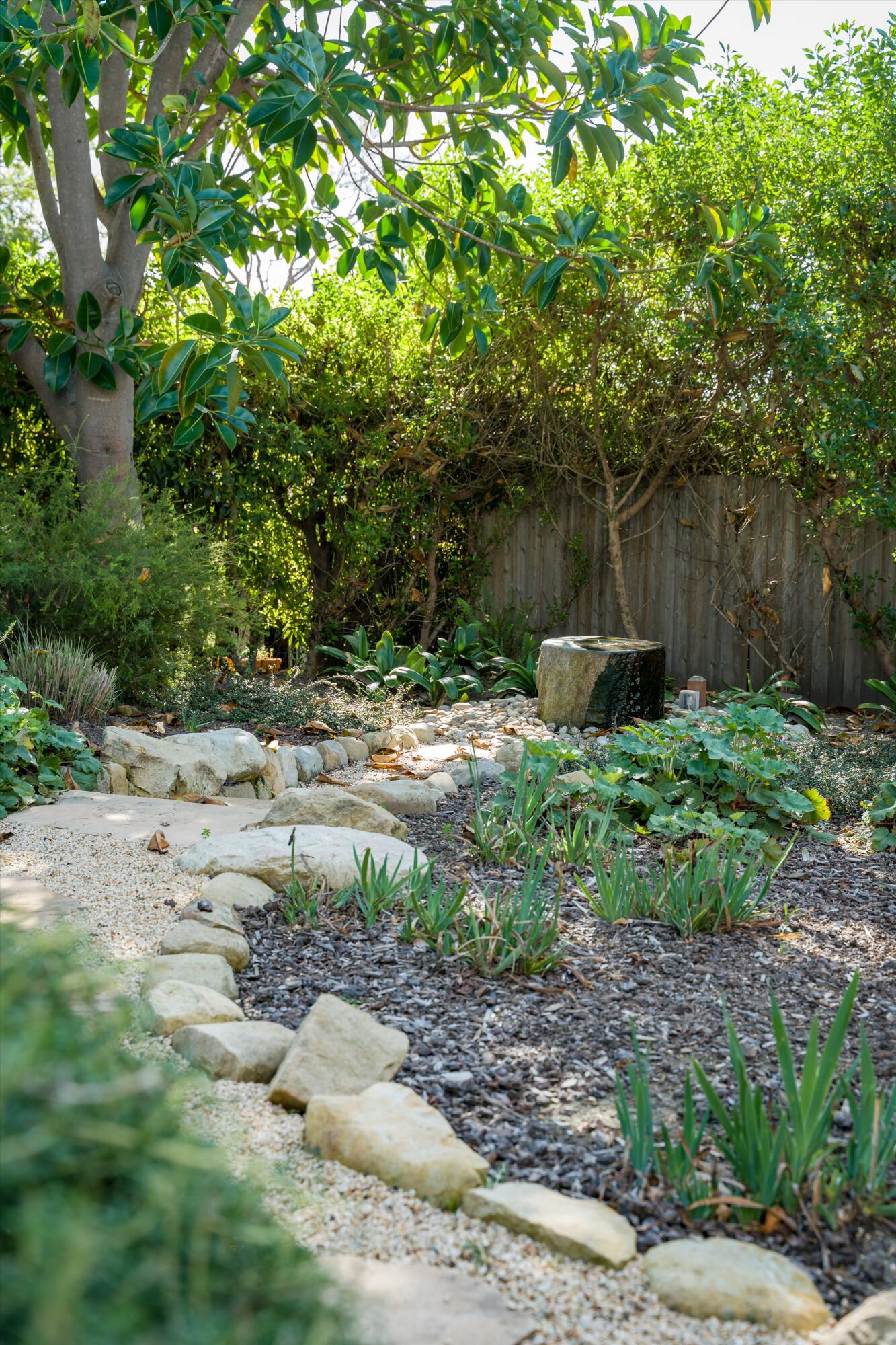1322 East Cota Street Santa Barbara, CA 93103 - Photo 33 of 55 Water Feature