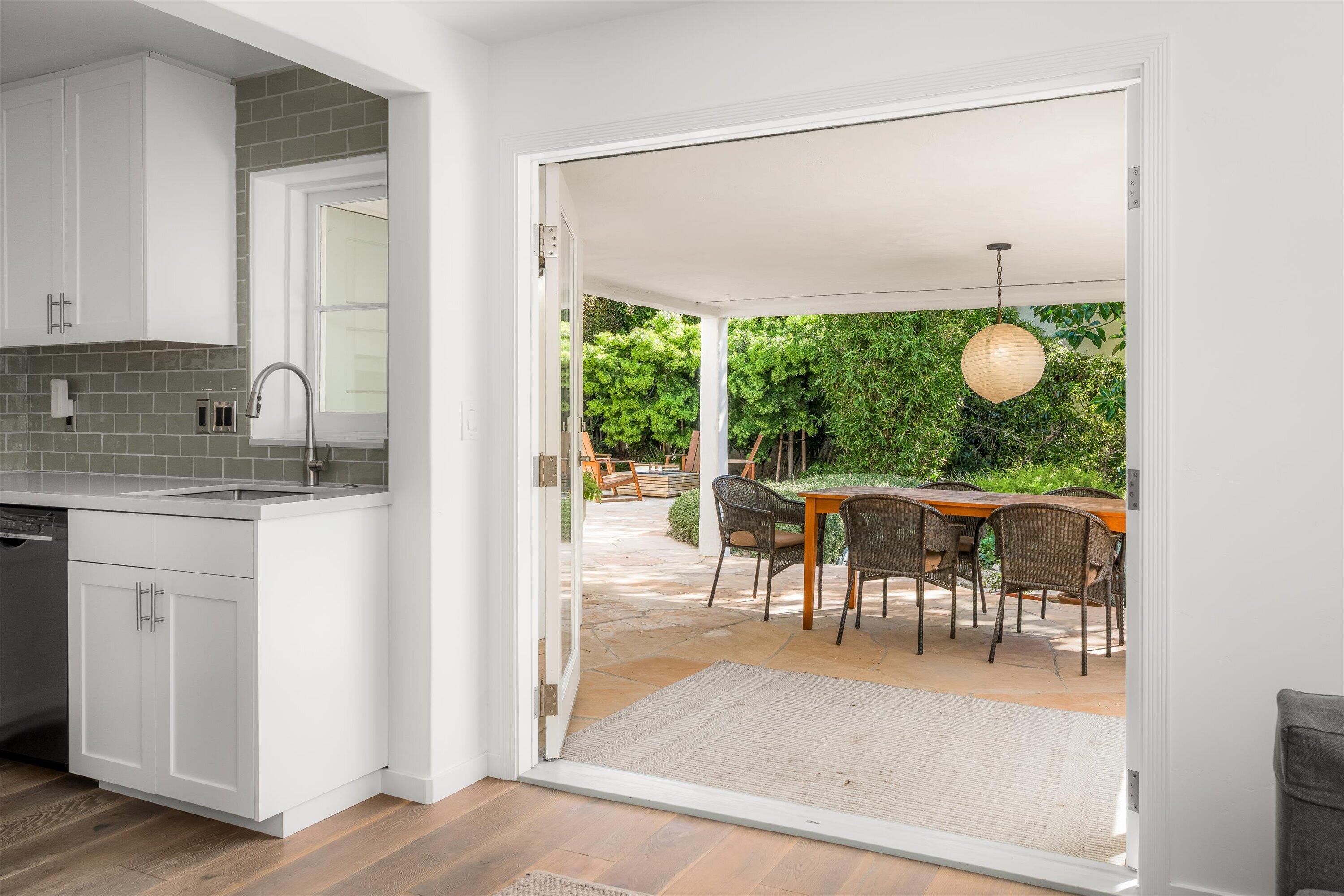 1322 East Cota Street Santa Barbara, CA 93103 - Photo 37 of 55 Indoor / Outdoor Living