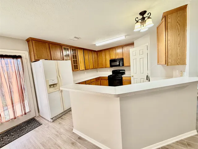 $1,950 | 10827 Moonlit Meadows Court, Houston, TX 77064