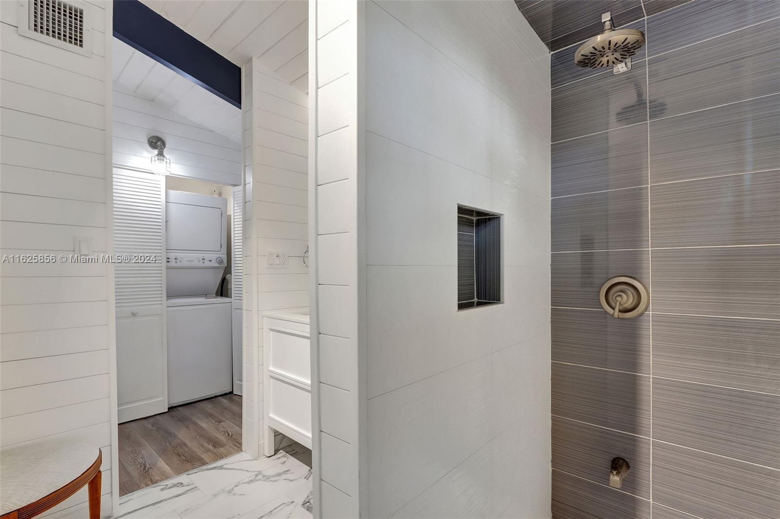 9290 Southwest 117th Terrace Miami, FL 33176 - Photo 24 of 26 a bathroom with a shower