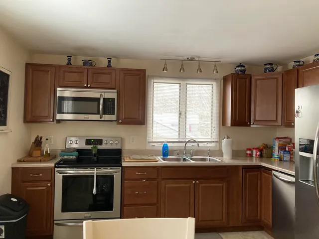 $449,000 | 1 Carolyn Street, Topsham, ME 04086