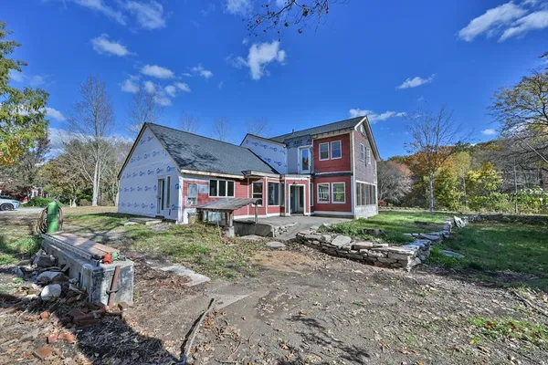 $205,000 | 18 Kingsbury Road, Webster, MA 01570