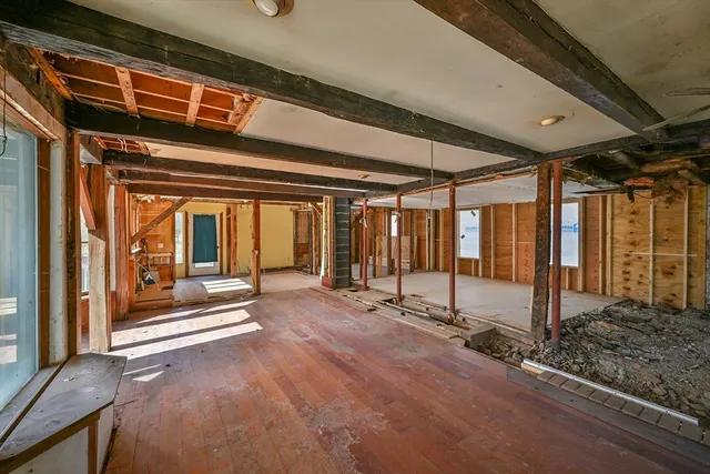 a view of an entrance door of the house