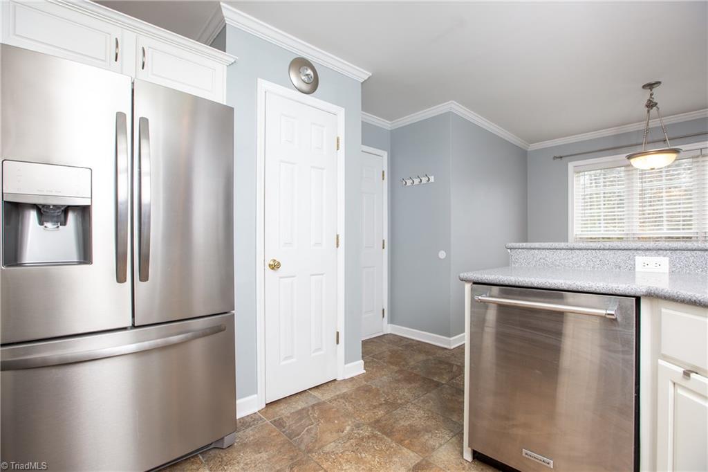 1414 Robbins Road Winston-Salem, NC 27107 - Photo 11 of 21 Gallery Image 11
