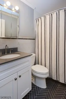 $4,750 | 17 Church Street, Unit 15, South Orange, NJ 07079