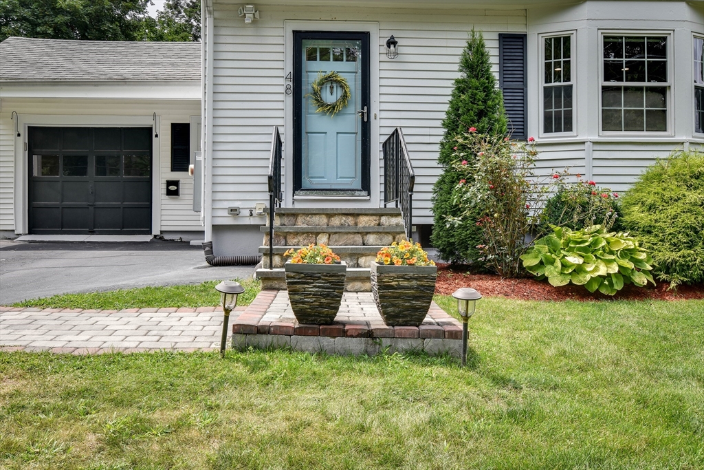 48 Edgebrook Road Framingham, MA 01701 - Photo 2 of 29 a front view of a house with garden