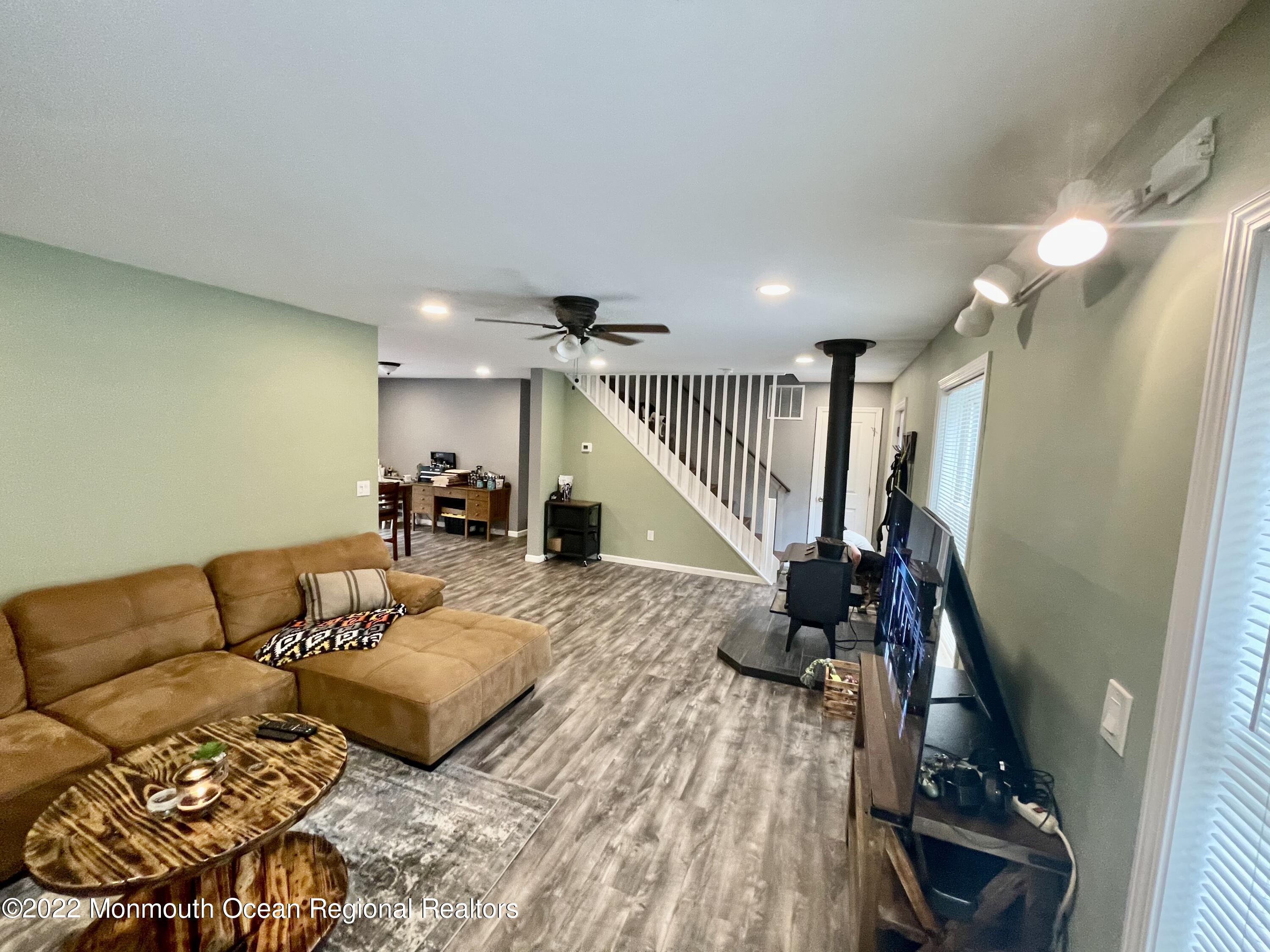 9 Johnson Road Vincentown, NJ 08088 - Photo 11 of 48 251DF24A-4A7E-4A74-A6C5-71DF3D6ED4E6