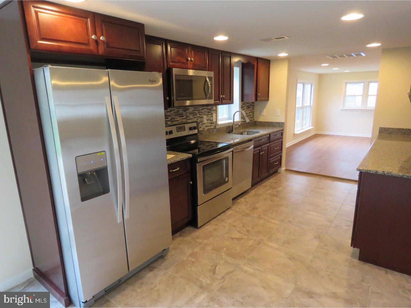 16 Conifer Road Levittown, PA 19057 - Photo 4 of 17