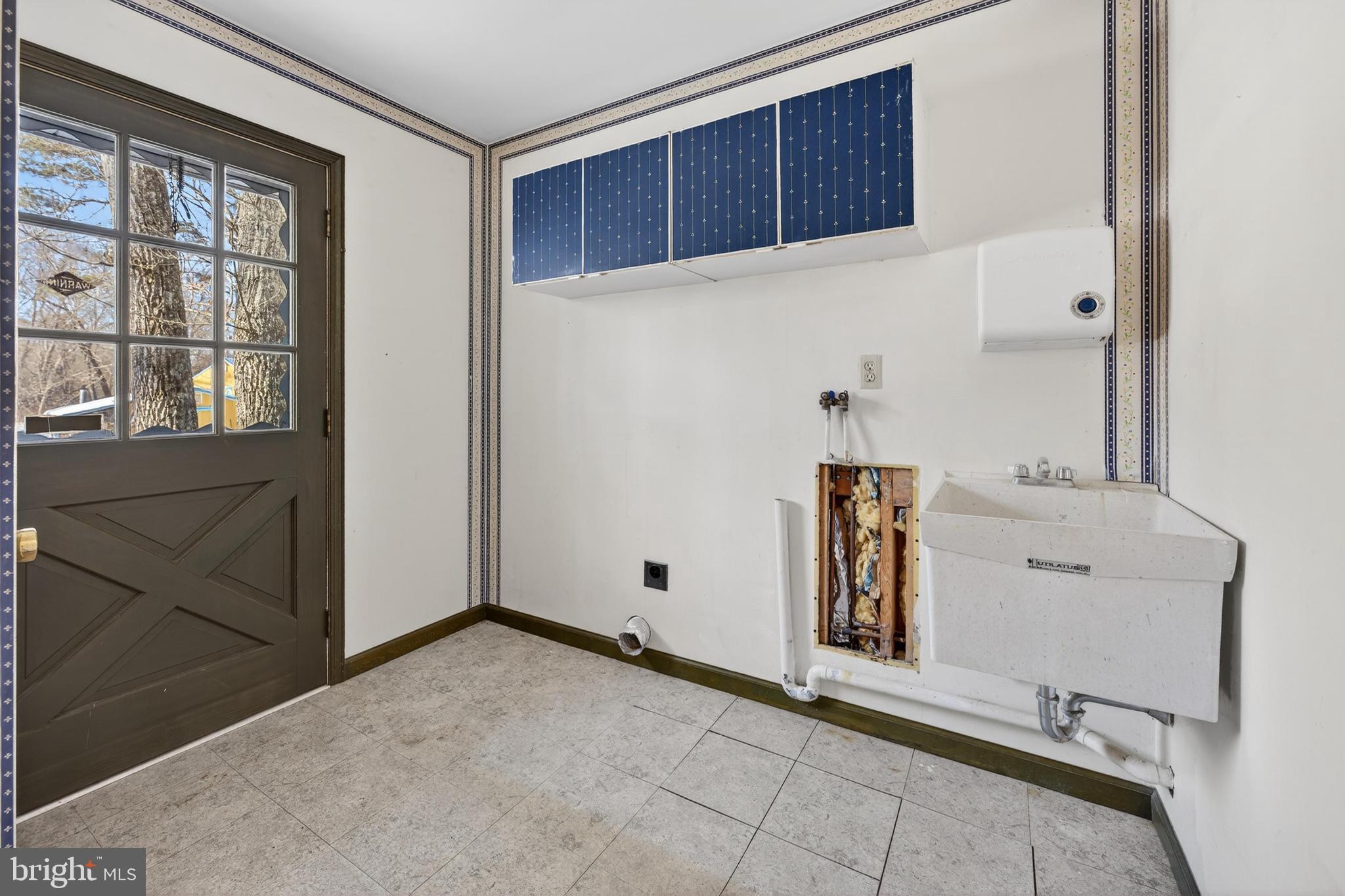 425 Stokes Road Shamong, NJ 08088 - Photo 14 of 35 a view of utility room