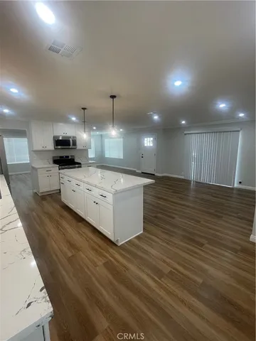 $169,900 | 2230 Lake Park Drive, Unit 92, San Jacinto, CA 92583