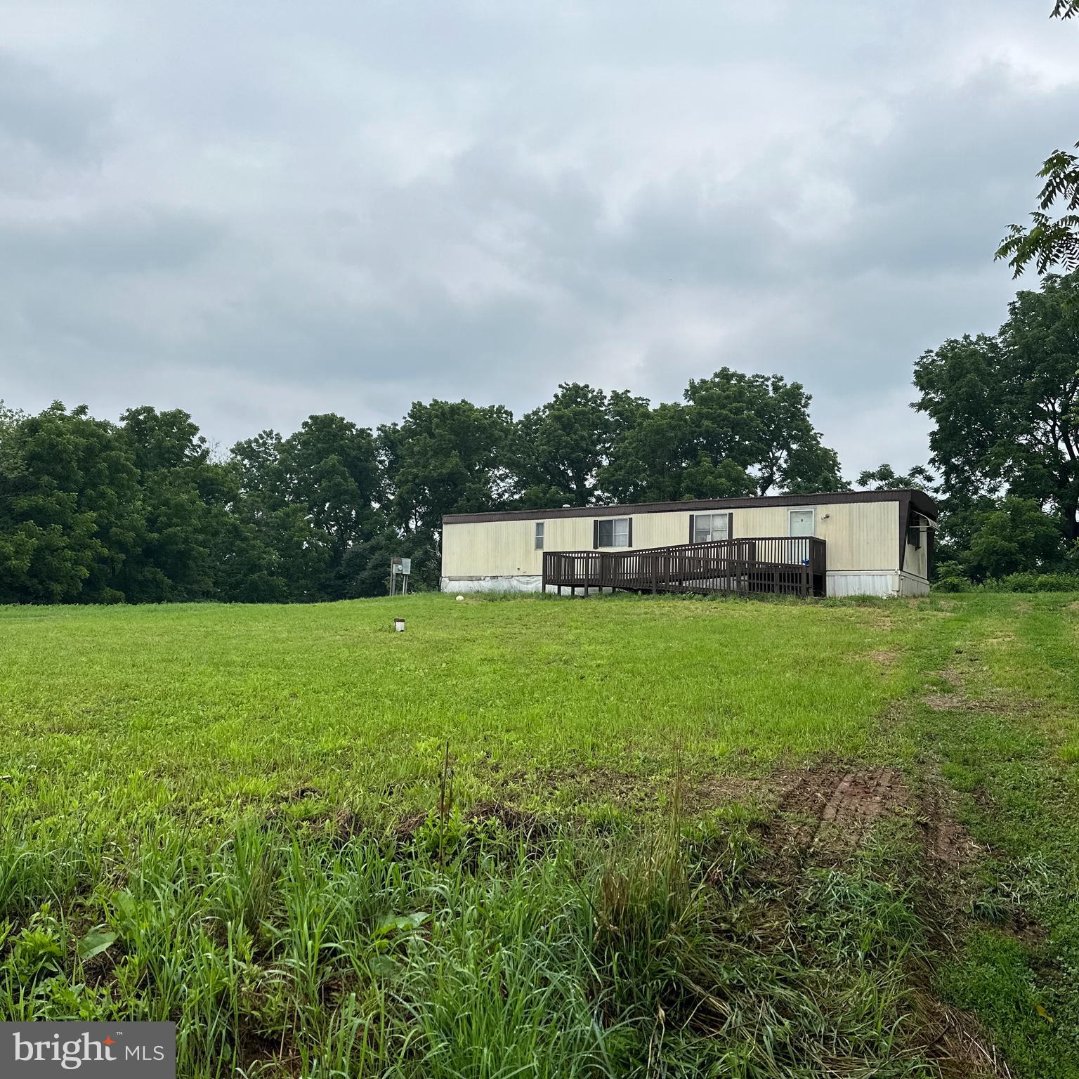 86 Hill Road Kirkwood, PA 17536 - Photo 2 of 8