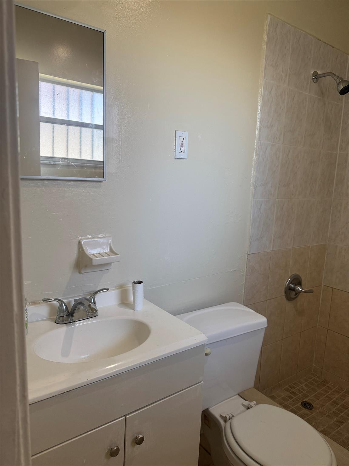 2156 Northwest 66th Street Miami, FL 33147 - Photo 24 of 29 Photo 24