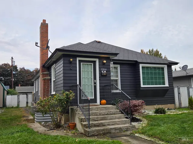 $365,000 | 1210 10th Street, Lewiston, ID 83501