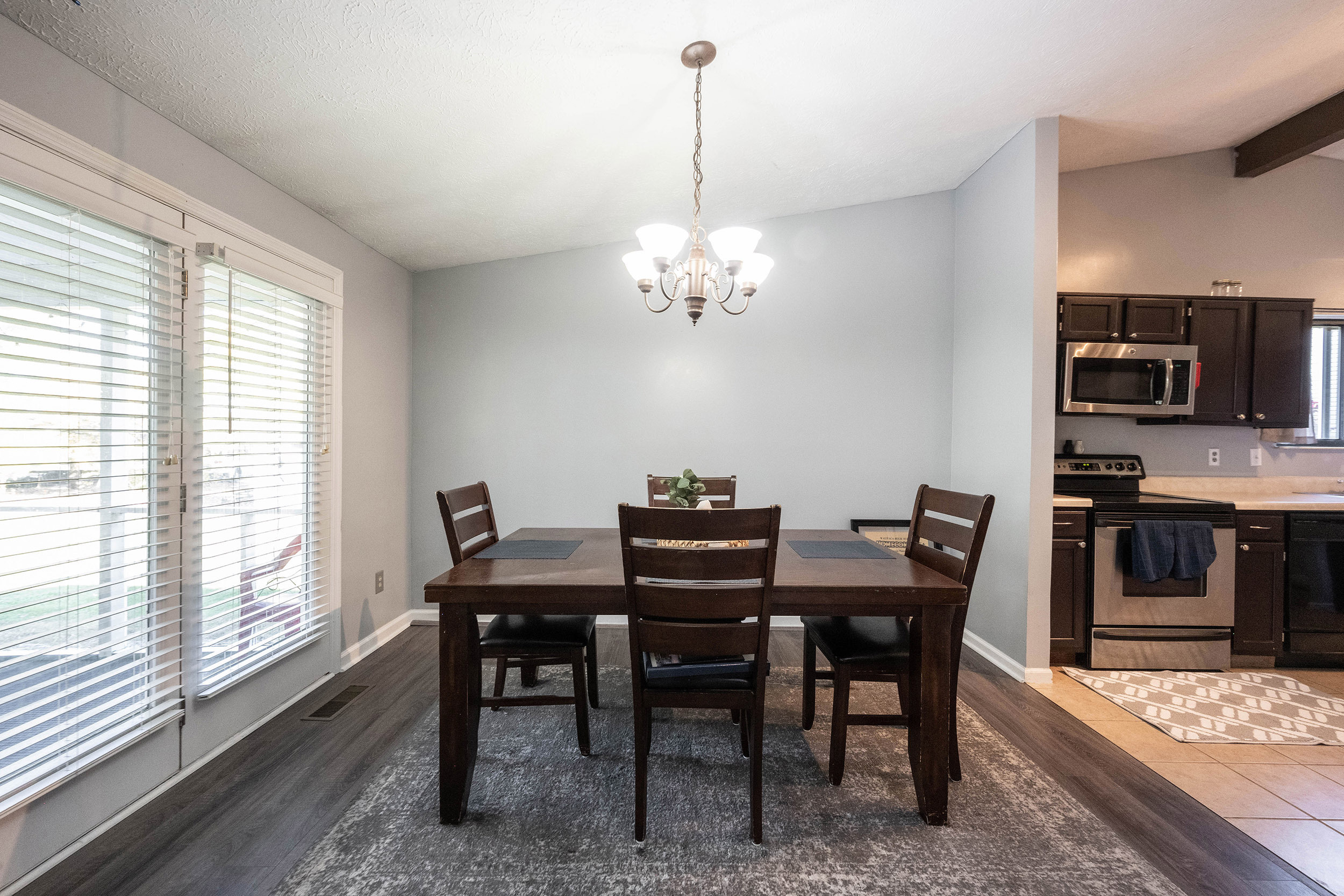 8530 Castle Ridge Lane Indianapolis, IN 46256 - Photo 14 of 40 Gallery Image 14