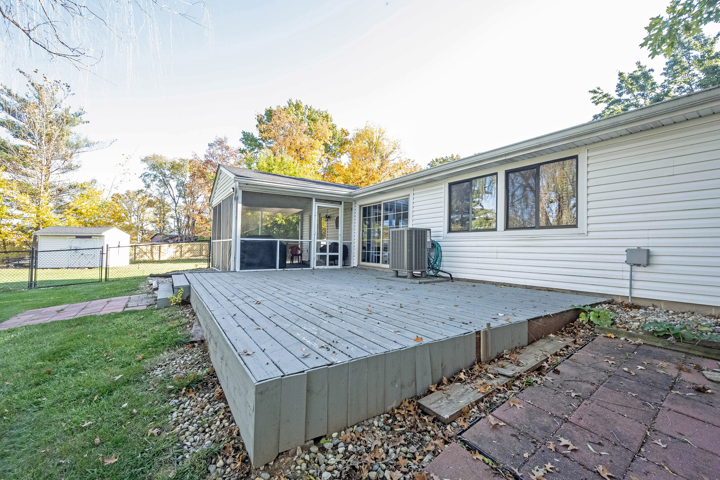 8530 Castle Ridge Lane Indianapolis, IN 46256 - Photo 36 of 40 Gallery Image 36