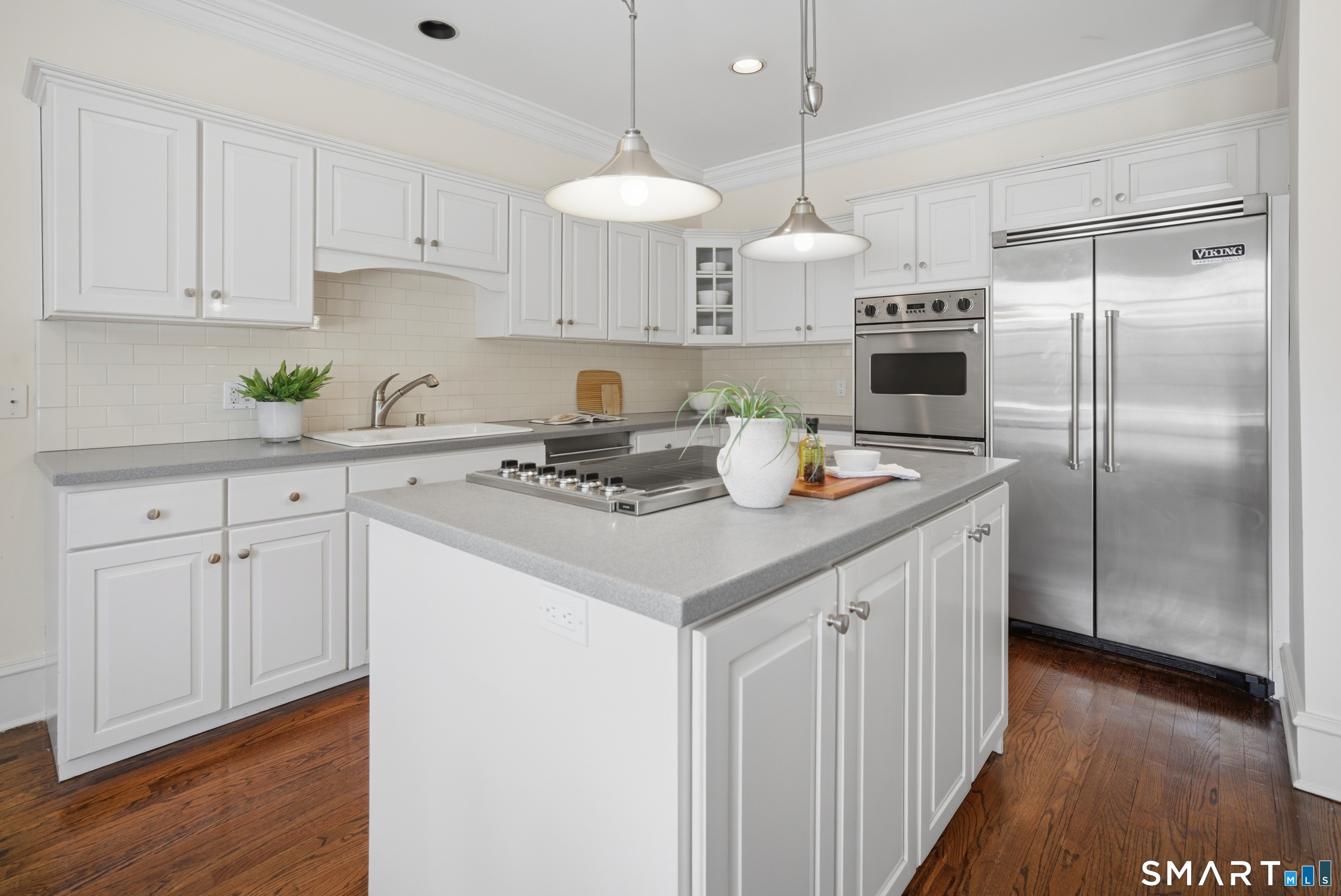 106 Stillson Road, Unit 106 Fairfield, CT 06825 - Photo 10 of 37