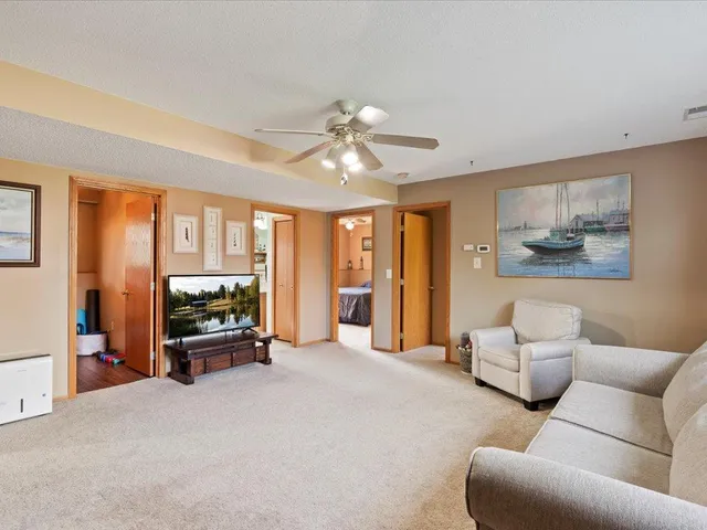 $479,900 | 9936 Oakridge Road, Brainerd, MN 56401