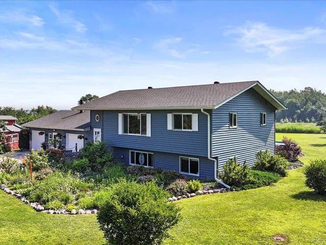 $479,900 | 9936 Oakridge Road, Brainerd, MN 56401