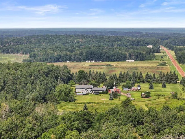 $479,900 | 9936 Oakridge Road, Brainerd, MN 56401