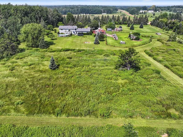 $479,900 | 9936 Oakridge Road, Brainerd, MN 56401