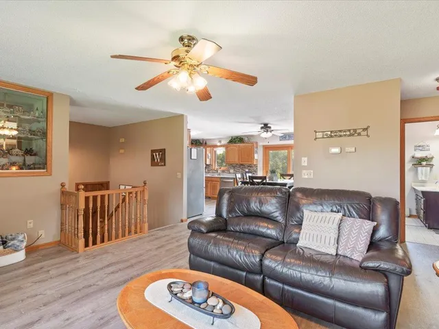 $479,900 | 9936 Oakridge Road, Brainerd, MN 56401