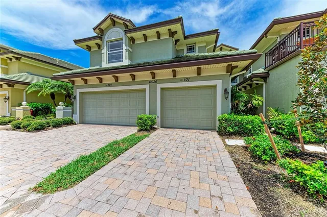 $565,000 | 6536 Moorings Point Circle, Unit 101, Lakewood Ranch, FL 34202