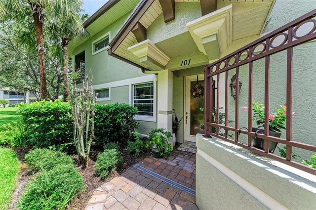 $565,000 | 6536 Moorings Point Circle, Unit 101, Lakewood Ranch, FL 34202