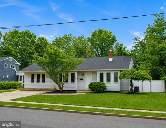 $319,900 | 914 Aston Martin Drive, Lindenwold, NJ 08021